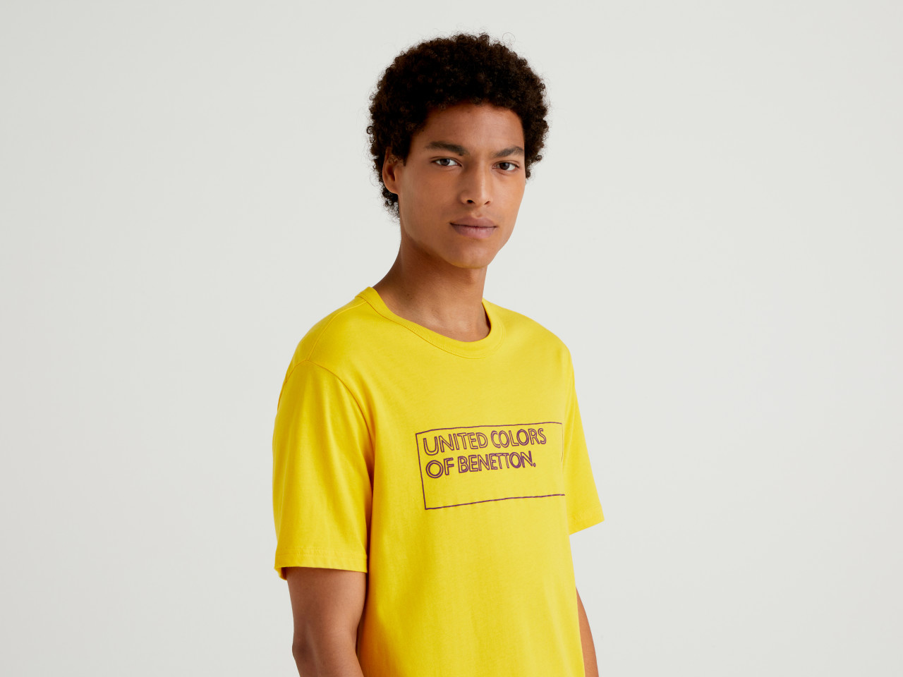 united colors of benetton yellow t shirt