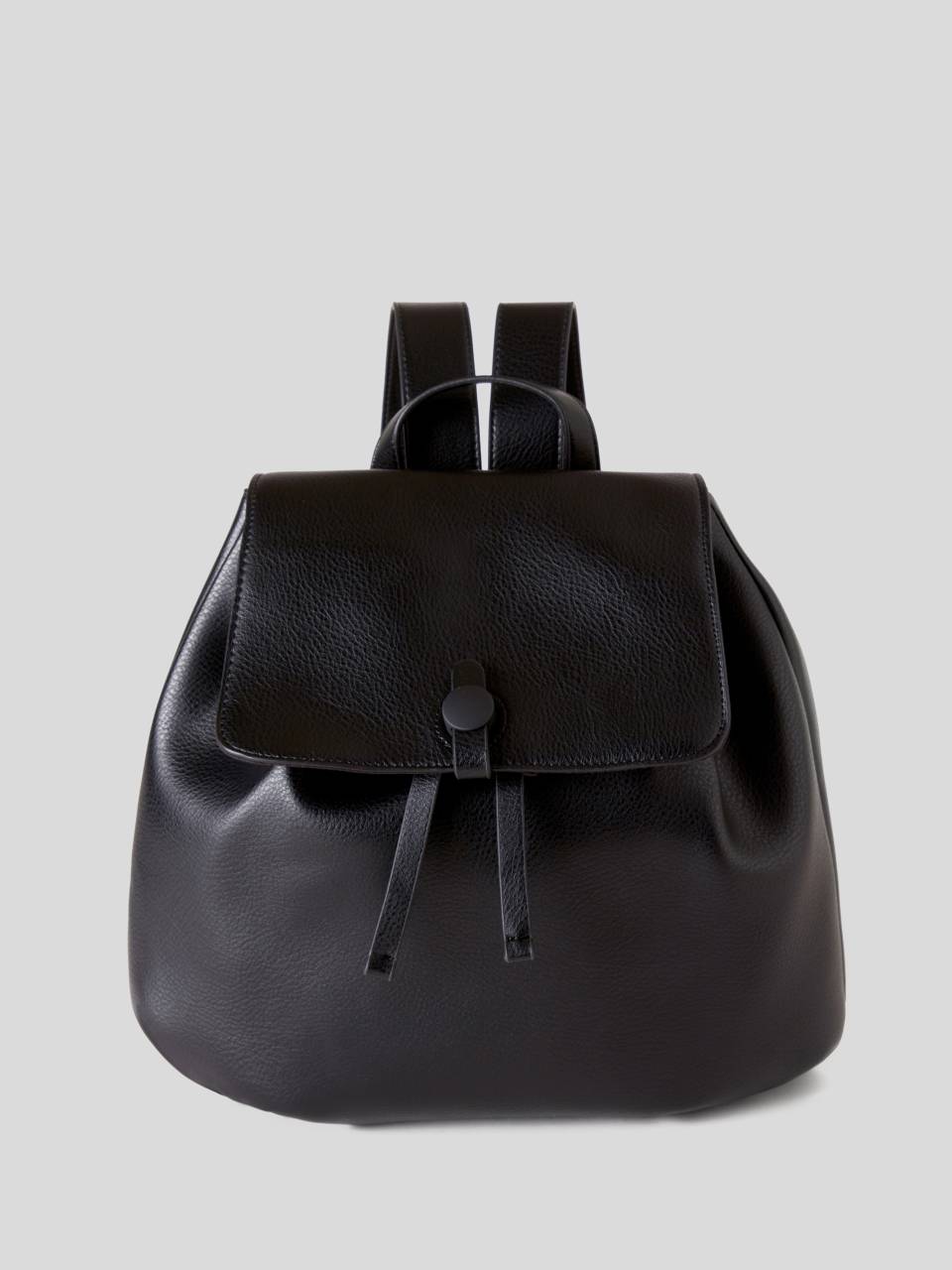 Backpack with flap and drawstring Black Benetton