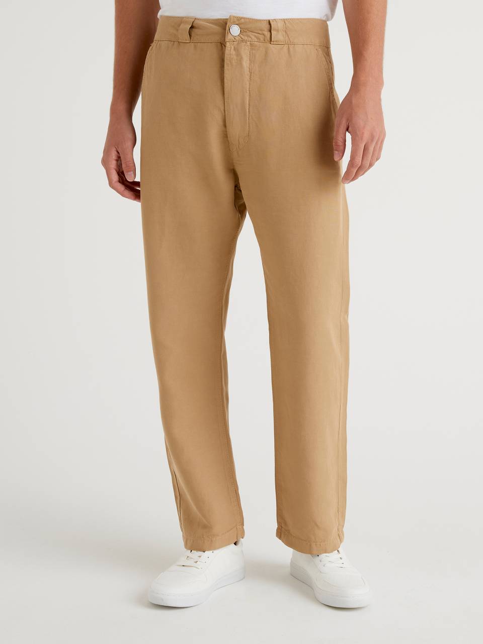 ucb chinos