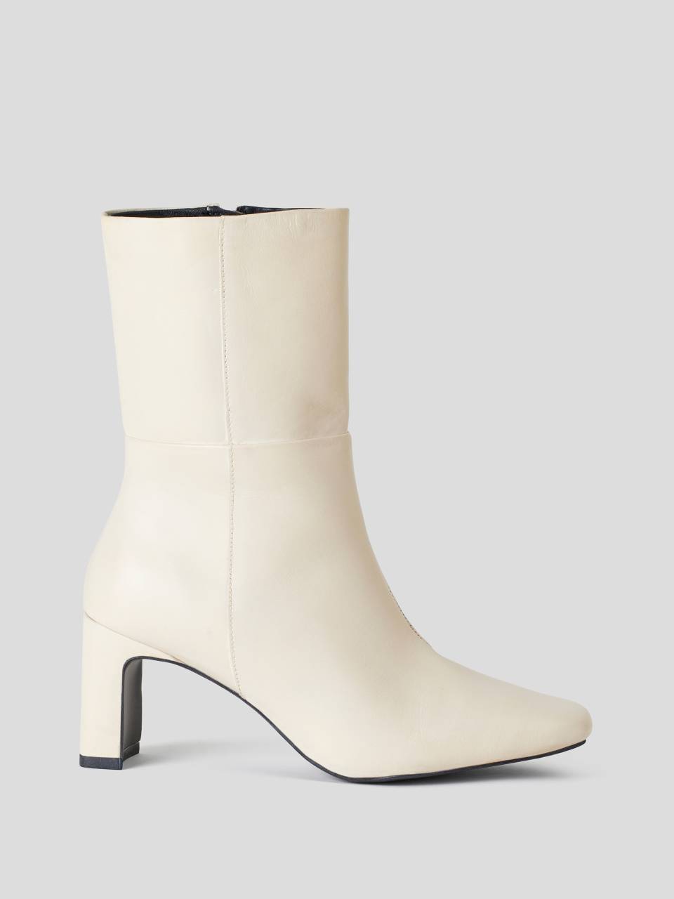 Ladies white leather hotsell ankle boots