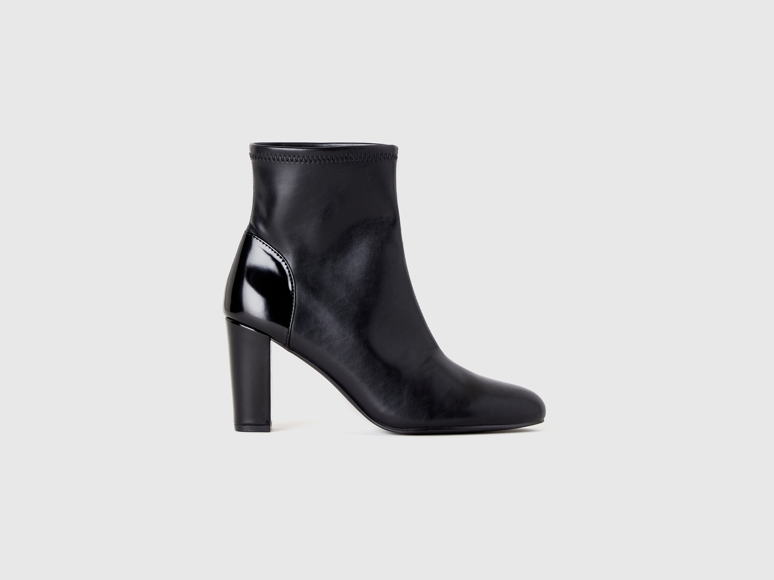 Benetton boots online discount