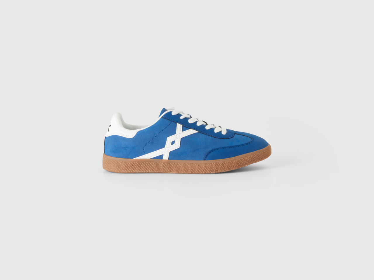 Ucb blue sale shoes
