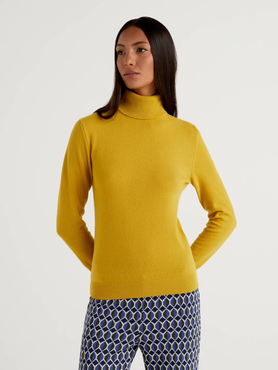 Mustard on sale turtleneck womens