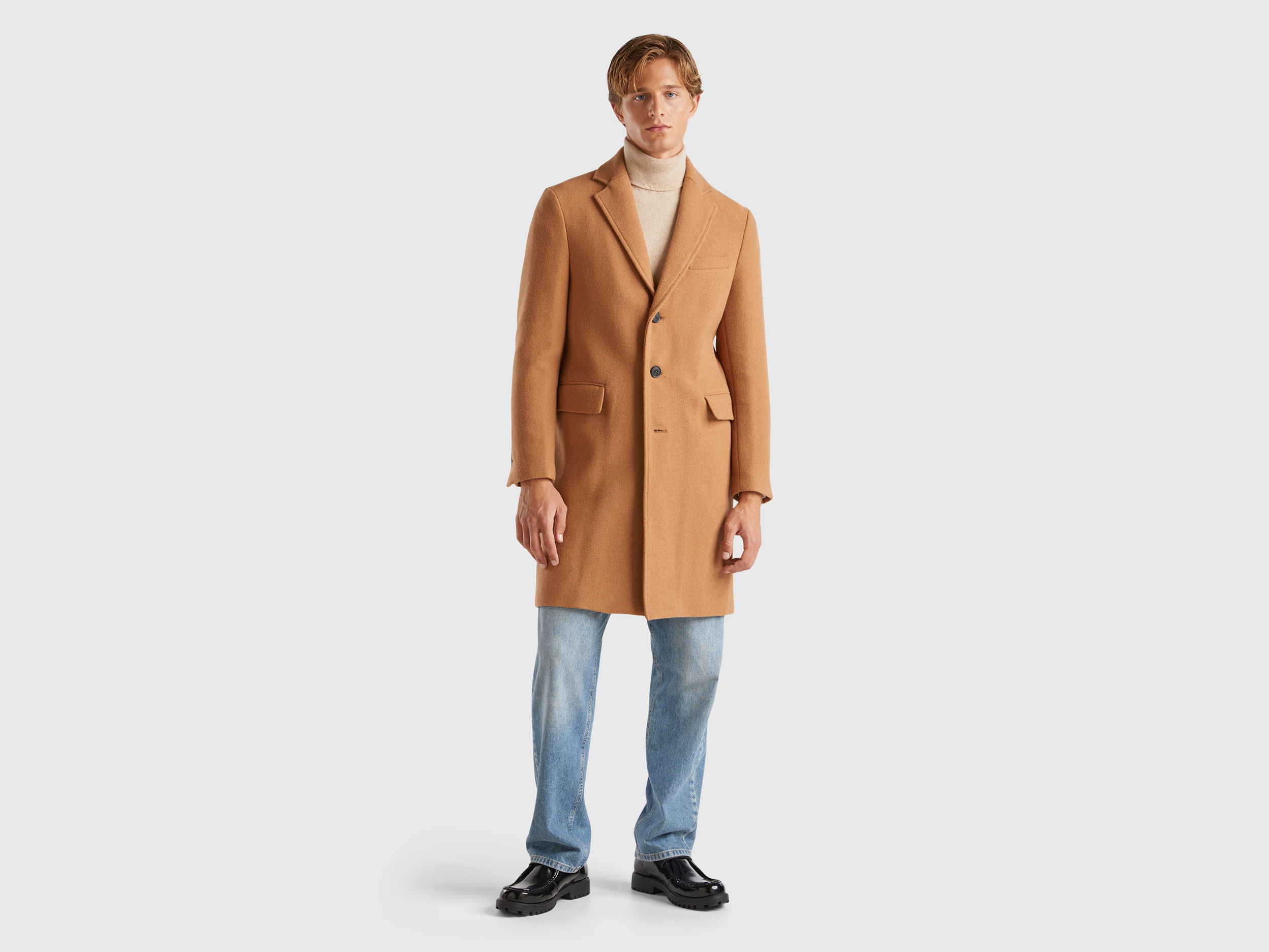 Camel coat benetton hotsell